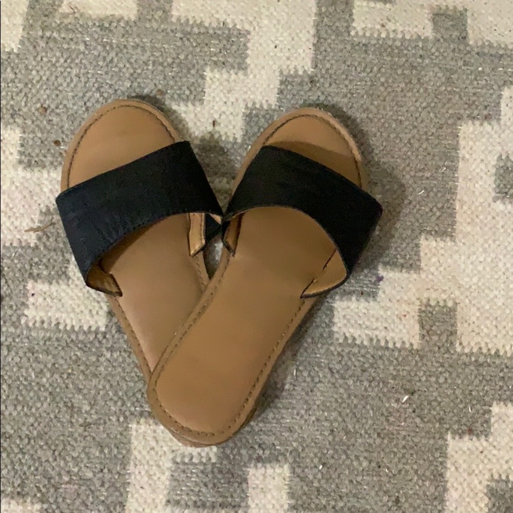Black sandals